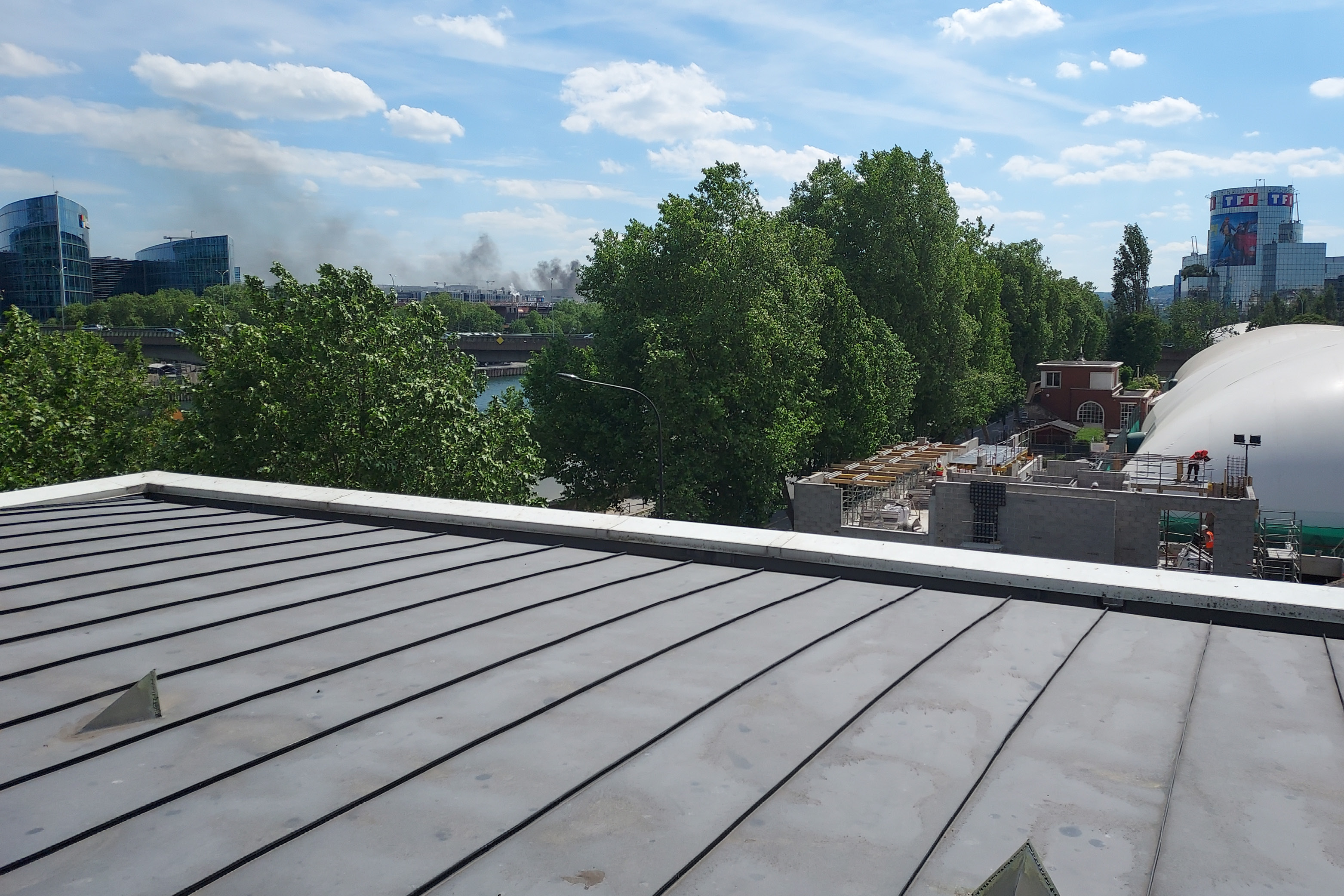 Panneau de toiture bi-matière polyuréthane et fibre de bois Usystem Roof OS Comfort Natural pour toiture en pente isolation par l'extérieur