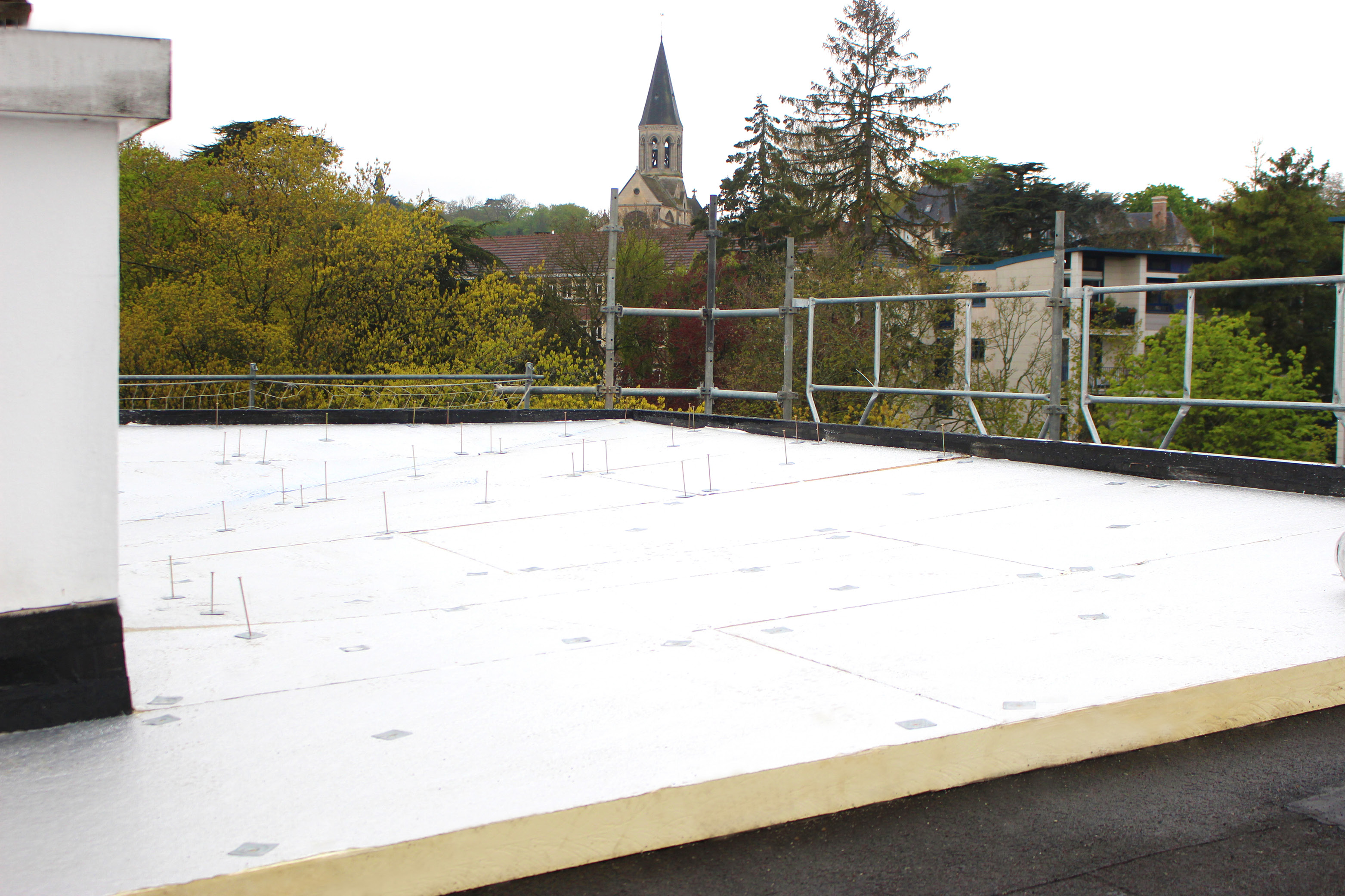 Plaque isolante pour toiture plate toiture terrasse étanchéité Utherm Roof A